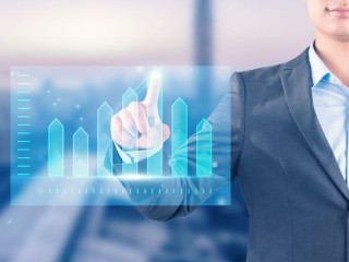 江铃域虎7皮卡车，江铃域虎7对比五十铃铃拓