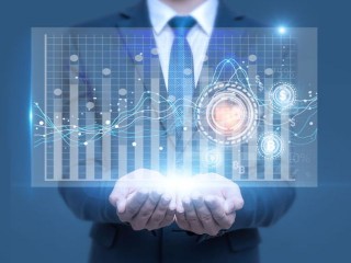 路虎揽胜极光白色 路虎极光什么颜色好看