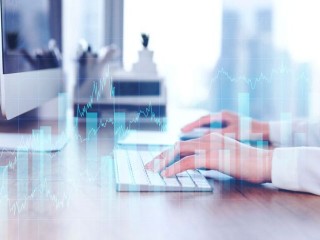 老款长安cs75图片，新款长安CS75和老款长安CS75有什么区别